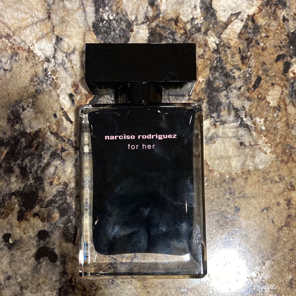 Narisco Rodriguez for her 1.6 fl. oz. perfume fragrance 50 ml.